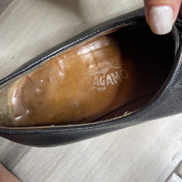 Men's Salvatore Ferragamo Leather Dress Shoes Black Size 12 D - Picture 7 of 8
